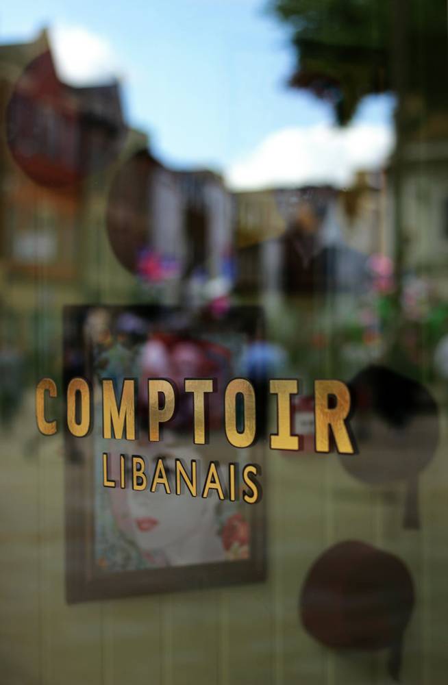 Window lettering on a storefront